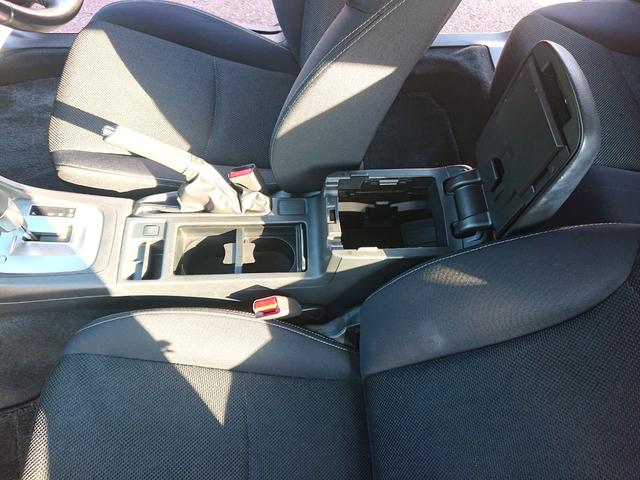 ＸＶ ２．０ｉ・４ＷＤ・ワンオーナー・禁煙車・走行２２０００ｋｍ・　カロッツェリアナビゲーション・Ｂｌｕｅｔｏｏｔｈオーディオ・バックモニター・ＥＴＣ車載器・パドルシフト・クルーズコントロール・オートライト・キーレスエントリーｘ２・整備記録簿＆取扱説明書（19枚目）