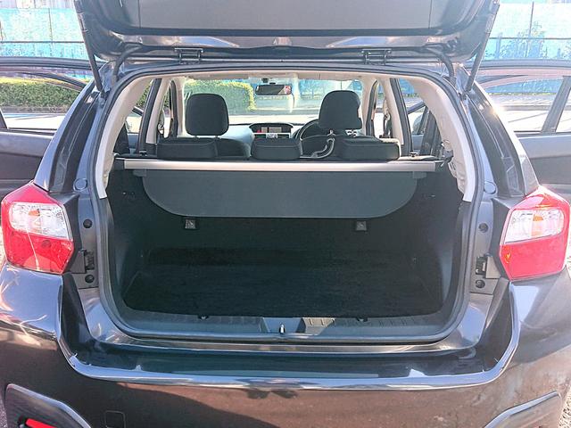 ＸＶ ２．０ｉ・４ＷＤ・ワンオーナー・禁煙車・走行２２０００ｋｍ・　カロッツェリアナビゲーション・Ｂｌｕｅｔｏｏｔｈオーディオ・バックモニター・ＥＴＣ車載器・パドルシフト・クルーズコントロール・オートライト・キーレスエントリーｘ２・整備記録簿＆取扱説明書（22枚目）