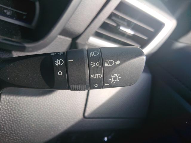 ルーミー カスタムG-T・ターボ・禁煙車・純正9型大画面ナビゲーション ・衝突回避支援システム(スマートアシストII)・パノラミックビュー・両側パワースライドドア・クルーズコントロール・ドライブレコーダー・LEDヘッドライト&LEDフォグランプ&オートライト・整備記録簿(30枚目)