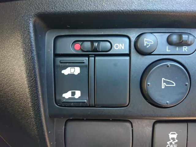 フリード G ジャストセレクション・3列シート・7人乗り・ワンオーナー ・禁煙車・パイオニア製メモリーナビゲーション・ETC車載器・パワースライドドア・スマートキーx2・整備記録簿&取扱説明書(29枚目)