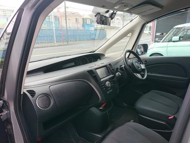 ビアンテ グランツ ワンオーナー・禁煙車・純正ナビゲーション・Bluetoothオーディオ・バックモニター・ETC車載器・前後2カメドラレコ・両側パワースライドドア・スマートキーx2・整備記録簿&取扱説明書(14枚目)