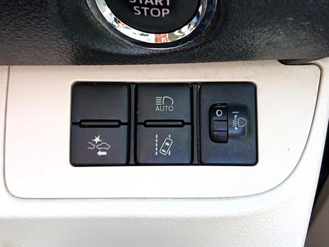 シエンタ Ｇ・３列シート７人乗り・禁煙車・トヨタセーフティーセンス・　プリクラッシュセーフティ・レーンディパーチャーアラート・オートマチックハイビーム・両側パワースライドドア・純正ＳＤナビゲーション＆バックモニター・スマートキー＆プッシュスタート・整備記録簿＆取扱説明書（29枚目）