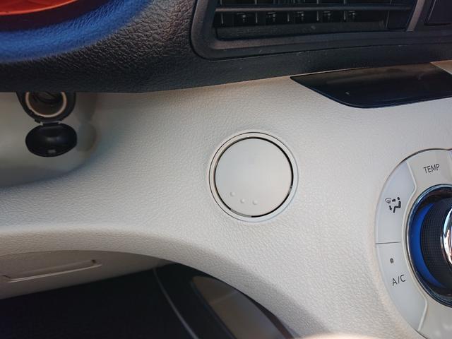 シエンタ Ｇ・３列シート７人乗り・禁煙車・トヨタセーフティーセンス・　プリクラッシュセーフティ・レーンディパーチャーアラート・オートマチックハイビーム・両側パワースライドドア・純正ＳＤナビゲーション＆バックモニター・スマートキー＆プッシュスタート・整備記録簿＆取扱説明書（31枚目）