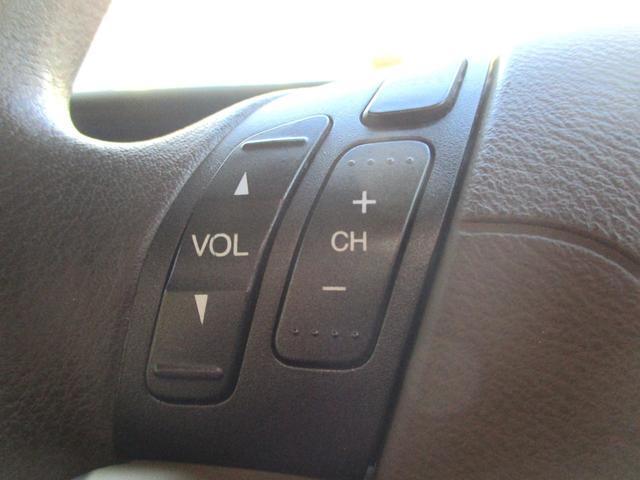 エリシオン MX 後期型両側オートスライドドアHIDライトHDDナビバックカメラCD録音機能ベージュインテリアセンターテーブルキーレスエントリー8人乗チェーン駆動VTECエンジン記録簿(19枚目)