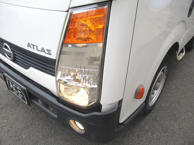 アトラストラック WキャブショートフルスーパーローDX 6人乗1.15tガソリン5速AT車電動格納ミラーパワーウィンドウキーレスエントリーバックカメラETCフォグライト3方開当社下取ワンオーナー車日産記録簿11枚(21枚目)