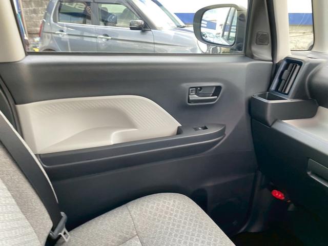 タント X 禁煙車・LEDヘッドライト・衝突軽減ブレーキ・左側ワンタッチ式電動スライドドア・シートヒーター・バックカメラ・スマートキー・プッシュスタート・フルセグTVナビ・Bluetooth接続(33枚目)