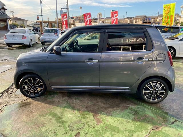 N-ONE プレミアム ツアラー・ローダウン ツートンルーフ・純正AW・衝突軽減ブレーキ・安心パッケージ・スマートキー・バックカメラ・ハーフレザー・アルミペダル・パドルシフト・フルセグTVナビ・Bluetooth接続・ETC・ハーフレザー(14枚目)