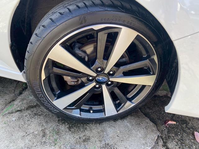 インプレッサスポーツ 2.0i-Sアイサイト 禁煙車・4WD・フロントリヤドライブレコーダー・ETC・純正18AW・LEDヘッドライト・スマートキー・パールホワイト・バックカメラ・パワーシート・フルセグTVナビ・Bluetooth接続(10枚目)