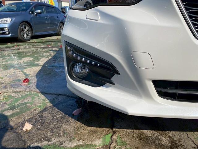 インプレッサスポーツ 2.0i-Sアイサイト 禁煙車・4WD・フロントリヤドライブレコーダー・ETC・純正18AW・LEDヘッドライト・スマートキー・パールホワイト・バックカメラ・パワーシート・フルセグTVナビ・Bluetooth接続(13枚目)