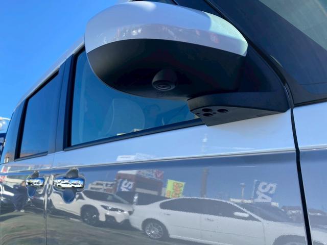 ムーヴキャンバス ストライプスＧ　禁煙車・パノラマビューモニター・スマートキー・シートヒーター・ＬＥＤヘッドライト・サイドカメラ・バックカメラ・ワンタッチ式両側電動スライドドア・フルセグＴＶナビ・Ｂｌｕｅｔｏｏｔｈ接続（6枚目）