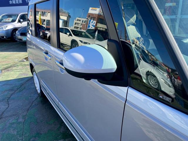 ムーヴキャンバス ストライプスＧ　禁煙車・パノラマビューモニター・スマートキー・シートヒーター・ＬＥＤヘッドライト・サイドカメラ・バックカメラ・ワンタッチ式両側電動スライドドア・フルセグＴＶナビ・Ｂｌｕｅｔｏｏｔｈ接続（7枚目）