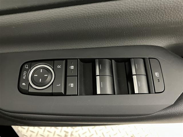 プリウス Ｚ　リアカメラ　プリクラッシュ　ＰＷシート　ＡＣ１００Ｖ電源　ＬＥＤランプ　オートクルーズ　アルミホイール　ドライブレコーダ　ＡＣ　運転席エアバッグ　横滑り防止装置　ＥＴＣ付　盗難防止システム　ＴＶ（27枚目）