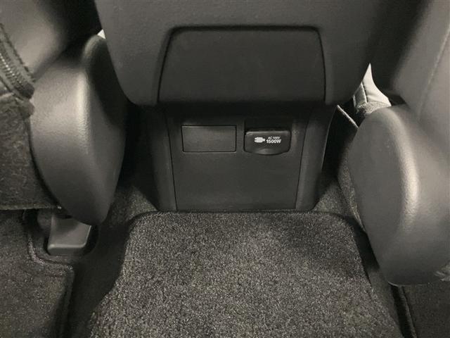 プリウス Ｚ　リアカメラ　プリクラッシュ　ＰＷシート　ＡＣ１００Ｖ電源　ＬＥＤランプ　オートクルーズ　アルミホイール　ドライブレコーダ　ＡＣ　運転席エアバッグ　横滑り防止装置　ＥＴＣ付　盗難防止システム　ＴＶ（31枚目）