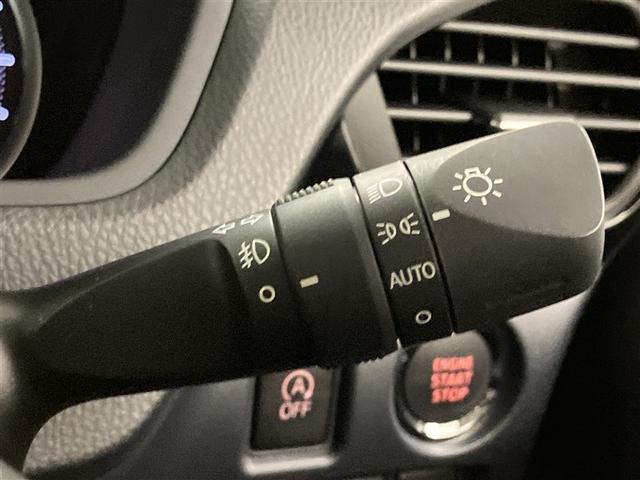 ヴォクシー ZS 煌II スマートキー・プッシュスタート バックガイドモニター セキュリティアラーム 両側パワスラドア ETC車載器 地デジテレビ 記録簿付き VSC LEDライト 助手席エアバック キーレスエントリー AC(21枚目)