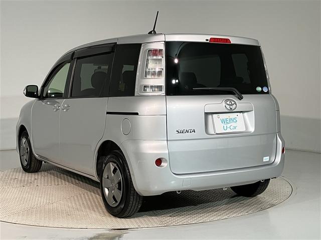 シエンタ DICE-G ウォークスルー Bカメ ワンセグテレビ Pウインドウ WエアB キーレスエントリーキー メンテナンスノート AUX接続 メモリーナビ ナビTV 両側自動ドア ABS エアバッグ 3列シート 1オーナー(4枚目)