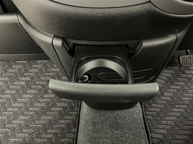 シエンタ DICE-G ウォークスルー Bカメ ワンセグテレビ Pウインドウ WエアB キーレスエントリーキー メンテナンスノート AUX接続 メモリーナビ ナビTV 両側自動ドア ABS エアバッグ 3列シート 1オーナー(22枚目)