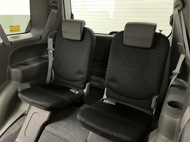 シエンタ DICE-G ウォークスルー Bカメ ワンセグテレビ Pウインドウ WエアB キーレスエントリーキー メンテナンスノート AUX接続 メモリーナビ ナビTV 両側自動ドア ABS エアバッグ 3列シート 1オーナー(34枚目)