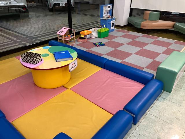 シエンタ DICE-G ウォークスルー Bカメ ワンセグテレビ Pウインドウ WエアB キーレスエントリーキー メンテナンスノート AUX接続 メモリーナビ ナビTV 両側自動ドア ABS エアバッグ 3列シート 1オーナー(47枚目)