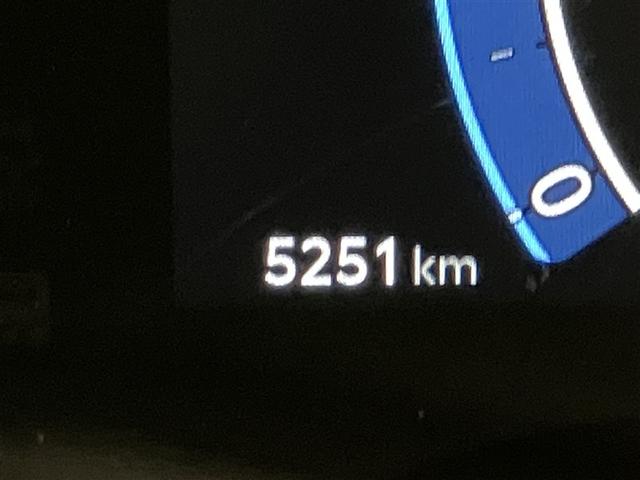 シエンタ Z 1オナ W電動ドア イモビ クルーズC LEDヘッドランプ ETC Sキー 横滑り防止機能 メモリーナビ パワーウィンドウ 記録簿 エアバック ABS ドラレコ カーテンエアバック ウォークスルー(14枚目)