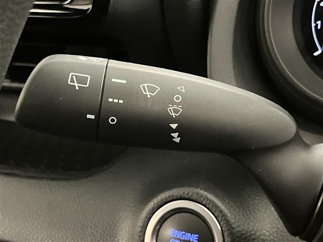 ヤリス Ｇ　カーナビ　点検記録簿　Ｂカメラ　エアコン　スマートキー＆プッシュスタート　ドライブレコーダー　メモリーナビゲーション　イモビ　横滑り防止システム　クルーズＣ　ＡＢＳ　パワーウィンドウ　Ｗエアバック（22枚目）