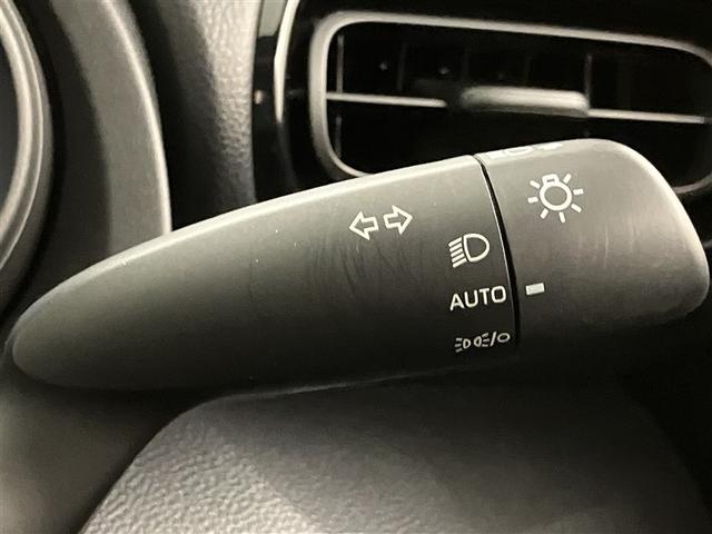 ヤリス Ｇ　カーナビ　点検記録簿　Ｂカメラ　エアコン　スマートキー＆プッシュスタート　ドライブレコーダー　メモリーナビゲーション　イモビ　横滑り防止システム　クルーズＣ　ＡＢＳ　パワーウィンドウ　Ｗエアバック（23枚目）