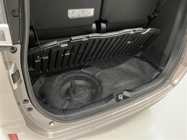 ノア Ｇ　リアエアコン　フルセグテレビ　盗難防止システム　１オーナ　エアバッグ　アルミ　キーレス　アイドルストップ　クルーズコントロール　ＤＶＤ再生　ドライブレコーダー　ＥＴＣ　メモリーナビ　３列シート　ＥＳＣ（38枚目）