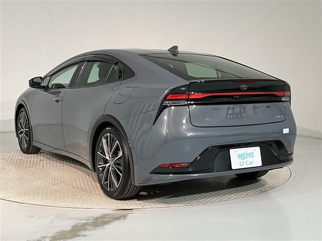 プリウス Z リアカメラ プリクラッシュ PWシート 1オーナ メモリナビ AC100V電源 LEDランプ ナビ・TV オートクルーズ アルミホイール ドライブレコーダ AC 運転席エアバッグ 横滑り防止装置(4枚目)