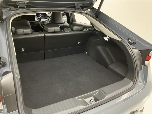 プリウス Z リアカメラ プリクラッシュ PWシート 1オーナ メモリナビ AC100V電源 LEDランプ ナビ・TV オートクルーズ アルミホイール ドライブレコーダ AC 運転席エアバッグ 横滑り防止装置(37枚目)