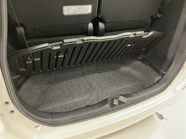 ヴォクシー ZS 煌III プリクラッシュ スマートキ アイスト DVD再生機能 横滑り防止装置 ナビTV アルミ 三列シート WAC 盗難防止 オートエアコン キーレス ETC装備 パワステ メモリナビ クルコン ABS(37枚目)