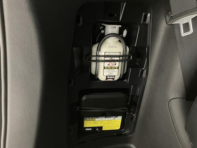 ヴォクシー ZS 煌III プリクラッシュ スマートキ アイスト DVD再生機能 横滑り防止装置 ナビTV アルミ 三列シート WAC 盗難防止 オートエアコン キーレス ETC装備 パワステ メモリナビ クルコン ABS(38枚目)