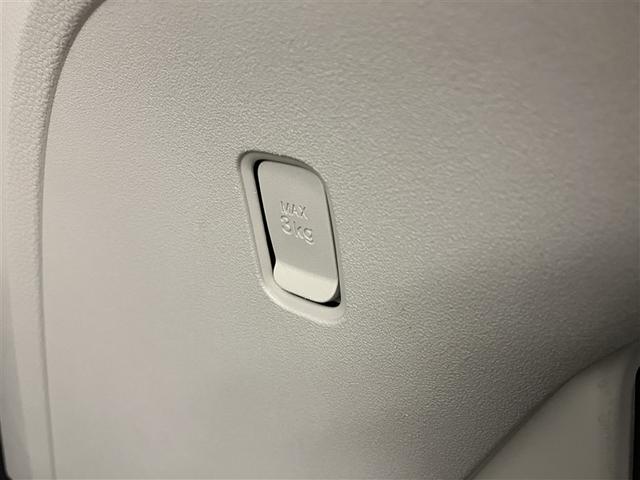 シエンタ Ｚ　１オナ　Ｗ電動ドア　ＴＶ　イモビ　クルーズＣ　ＬＥＤヘッドランプ　アルミ　ＥＴＣ　Ｓキー　横滑り防止機能　パワーウィンドウ　記録簿　エアバック　ＡＢＳ　ドラレコ　カーテンエアバック　ウォークスルー（19枚目）