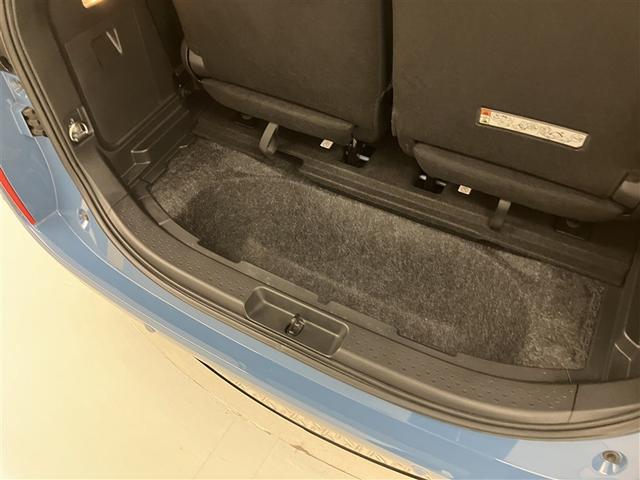 シエンタ Ｚ　１オナ　Ｗ電動ドア　ＴＶ　イモビ　クルーズＣ　ＬＥＤヘッドランプ　アルミ　ＥＴＣ　Ｓキー　横滑り防止機能　パワーウィンドウ　記録簿　エアバック　ＡＢＳ　ドラレコ　カーテンエアバック　ウォークスルー（36枚目）