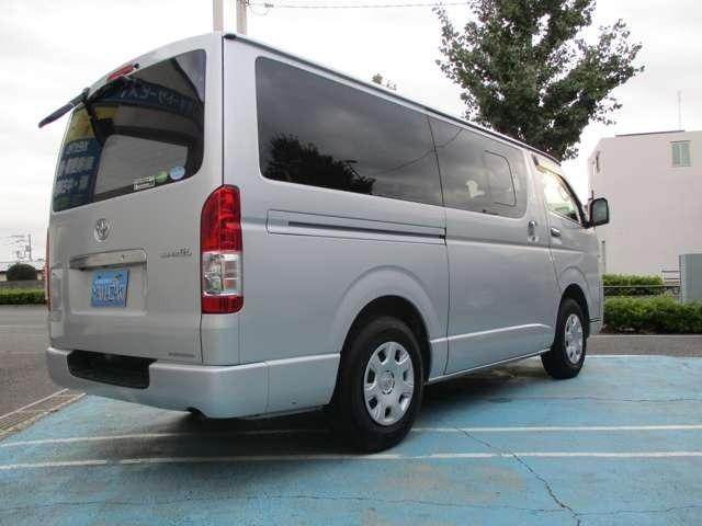 ハイエースバン ロングスーパーＧＬ　ドライブレコーダー　ＥＴＣ付き　ナビ付き　バックカメラ　オートマチックハイビーム　両側スライドドア　ＣＤ　ミュージックサーバ　パワーステアリング　パワーウィンドウ（3枚目）