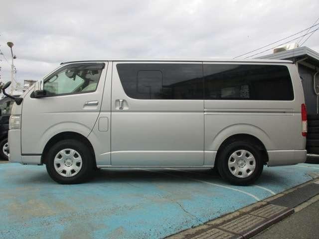 ハイエースバン ロングスーパーＧＬ　ドライブレコーダー　ＥＴＣ付き　ナビ付き　バックカメラ　オートマチックハイビーム　両側スライドドア　ＣＤ　ミュージックサーバ　パワーステアリング　パワーウィンドウ（6枚目）