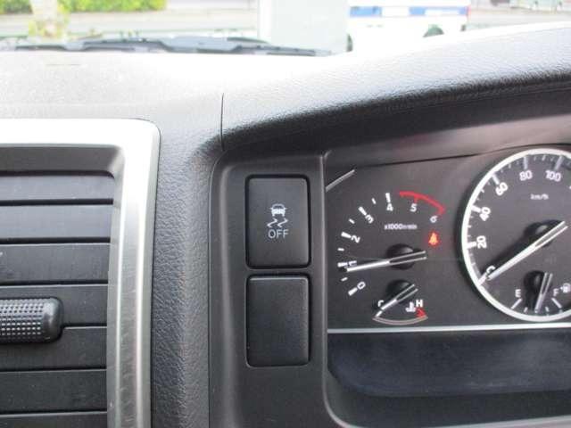 ハイエースバン ロングスーパーＧＬ　ドライブレコーダー　ＥＴＣ付き　ナビ付き　バックカメラ　オートマチックハイビーム　両側スライドドア　ＣＤ　ミュージックサーバ　パワーステアリング　パワーウィンドウ（24枚目）