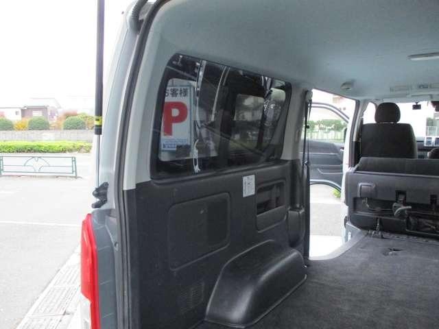 ハイエースバン ロングスーパーＧＬ　ドライブレコーダー　ＥＴＣ付き　ナビ付き　バックカメラ　オートマチックハイビーム　両側スライドドア　ＣＤ　ミュージックサーバ　パワーステアリング　パワーウィンドウ（43枚目）