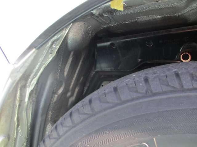 ハイエースワゴン ＧＬ　ミドルルーフ車　片側スライドドア　パワーウィンドウ　パワーステアリング　運転席エアバック　Ｗエアコン　ＡＢＳ　キーレスエントリー　フロントフォグランプ（52枚目）