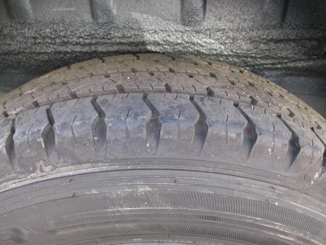 ハイエースバン ロングDX GLパッケージ ディーゼル車 両側スライドドア TVナビ付き オートマチックハイビーム ミュージックサーバ CD パワーステアリング パワーウィンドウ 衝突被害軽減システム キーレスエントリー(42枚目)