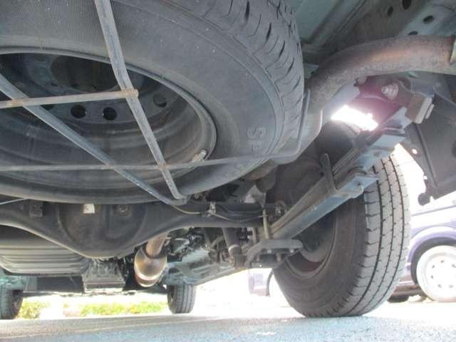 ハイエースバン ロングDX GLパッケージ ディーゼル車 両側スライドドア TVナビ付き オートマチックハイビーム ミュージックサーバ CD パワーステアリング パワーウィンドウ 衝突被害軽減システム キーレスエントリー(44枚目)