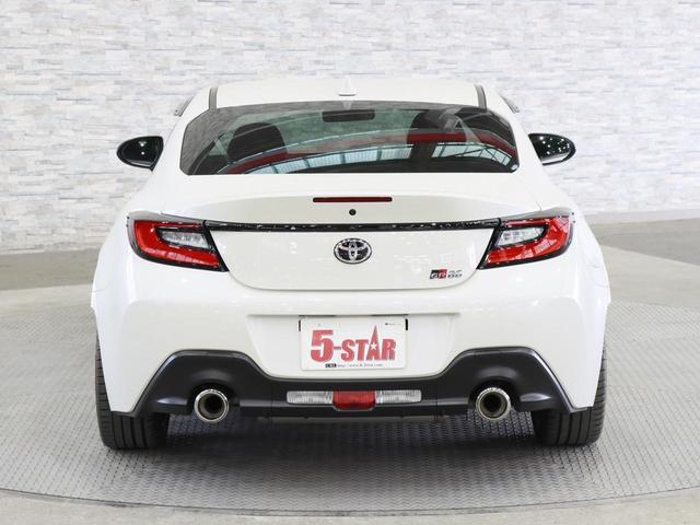 ＧＲ８６ ＲＺ　６速ＭＴ／黒半革シートヒーター／ＢＯＸＥＲメーター／ＴＲＡＣＫモード／クルーズコントロール／後側方警戒支援システム／ＥＴＣ／カロッツェリアナビ／Ｂｌｕｅｔｏｏｔｈ接続可／バックカメラ／ＬＥＤオート（16枚目）