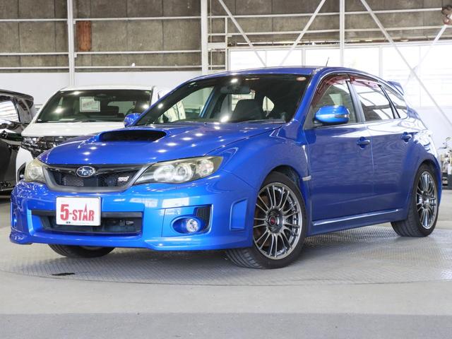 インプレッサ ＷＲＸ　ＳＴｉ　後期Ｅ型／４ＷＤ／６速ＭＴ／カロッツェリアスピーカー／半革レカロシート／スマートキー／ＥＴＣ２．０／ヘッドライトウォッシャー／ケンウッドナビ／Ｂｌｕｅｔｏｏｔｈ接続可／ＨＩＤオートライト／純正ＡＷ（17枚目）