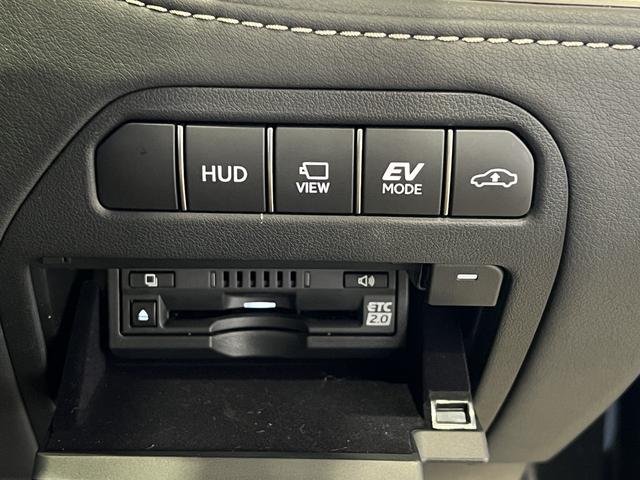 ＬＳ ＬＳ５００ｈ　Ｉパッケージ　後期／レクサスチームメイト／黒本革電動メモリーシート／シートベンチレーション／３眼ＬＥＤ／ＨＵＤ／レクサスセーフティシステム＋Ａ／デジタルインナーミラー／１００Ｖ電源／パノラミックビュー／純正ナビ（31枚目）