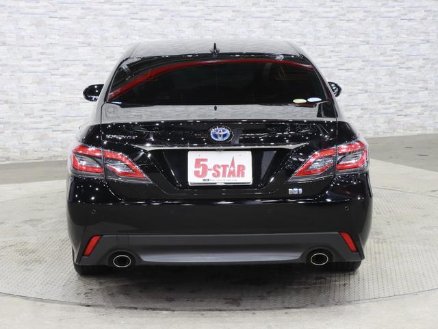クラウンハイブリッド Ｓ　電動シート／シートヒーター／ステアリングヒーター／パドルシフト／１００Ｖ電源／トヨタセーフティセンス／クリアランスソナー／ＥＴＣ２．０／純正ナビ／地デジ／バックカメラ／ＬＥＤオートハイビーム／純正ＡＷ（13枚目）