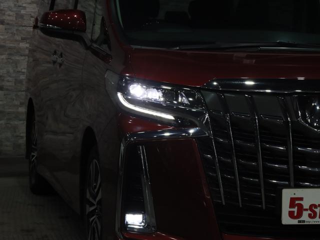 アルファード ２．５Ｓ　Ｃパッケージ　後期／４ＷＤ／フリップダウンモニター／合皮電動メモリーシート／シートベンチレーション／３眼ＬＥＤ／トヨタセーフティセンス／デジタルインナーミラー／ＢＳＭ／ＲＣＴＡ／純正ナビ／バックカメラ／純正ＡＷ（15枚目）