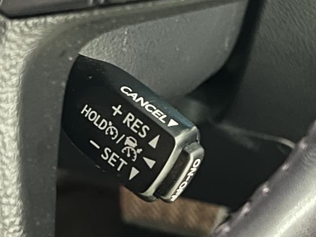 アルファード ２．５Ｓ　Ｃパッケージ　後期／４ＷＤ／フリップダウンモニター／合皮電動メモリーシート／シートベンチレーション／３眼ＬＥＤ／トヨタセーフティセンス／デジタルインナーミラー／ＢＳＭ／ＲＣＴＡ／純正ナビ／バックカメラ／純正ＡＷ（25枚目）