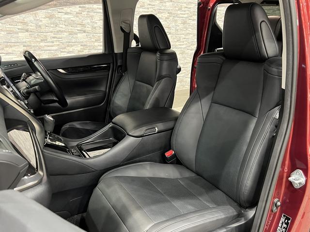 アルファード ２．５Ｓ　Ｃパッケージ　後期／４ＷＤ／フリップダウンモニター／合皮電動メモリーシート／シートベンチレーション／３眼ＬＥＤ／トヨタセーフティセンス／デジタルインナーミラー／ＢＳＭ／ＲＣＴＡ／純正ナビ／バックカメラ／純正ＡＷ（38枚目）