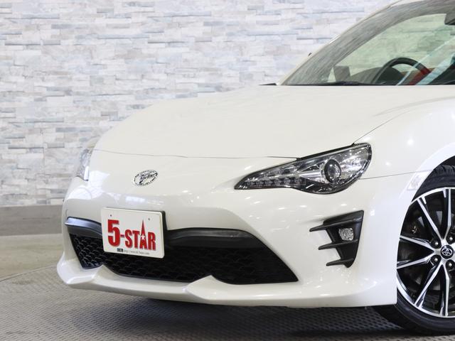 ８６ ＧＴリミテッド　後期／６速ＭＴ／ＴＲＤタワーバー／半革シート／シートヒーター／ＴＲＡＣＫスイッチ／クルーズコントロール／ＥＴＣ／純正ナビ／Ｂｌｕｅｔｏｏｔｈ／バックカメラ／地デジ／ＬＥＤオートライト／純正ＡＷ（17枚目）