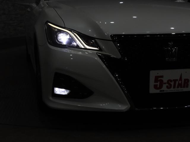 クラウン アスリートＳ－Ｔ　後期／電動シート／クルーズコントロール／パドルシフト／ＥＴＣ／横滑り防止装置／純正ナビ／ブルーレイ再生可／Ｂｌｕｅｔｏｏｔｈ／バックカメラ／地デジ／ＬＥＤオートライト／純正ＡＷ（15枚目）