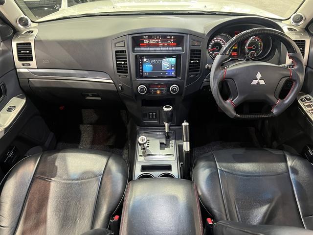 パジェロ ロング GR 4WD/ルーフレール/アルパインツィーター/ディーゼル/シートヒーター/ETC/横滑り防止装置/ヘッドランプウォッシャー/カロッツェリアディスプレイオーディオ/バックカメラ/LEDオートライト(24枚目)