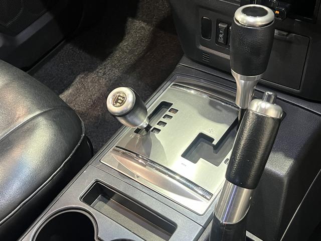 パジェロ ロング GR 4WD/ルーフレール/アルパインツィーター/ディーゼル/シートヒーター/ETC/横滑り防止装置/ヘッドランプウォッシャー/カロッツェリアディスプレイオーディオ/バックカメラ/LEDオートライト(29枚目)